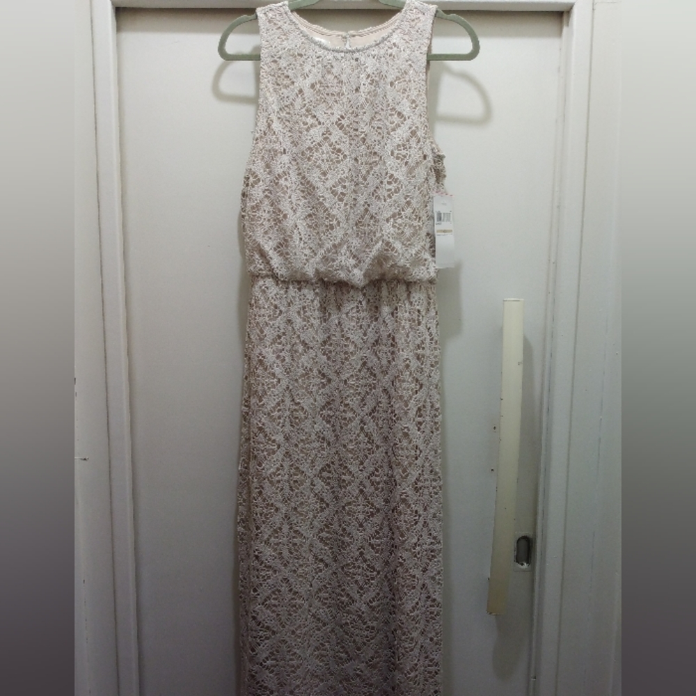 NEW! London Times Fashion, Maxi dress. size 12.